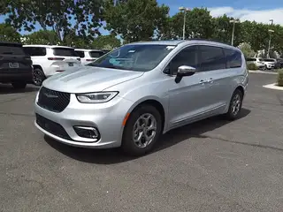 Chrysler Pacifica