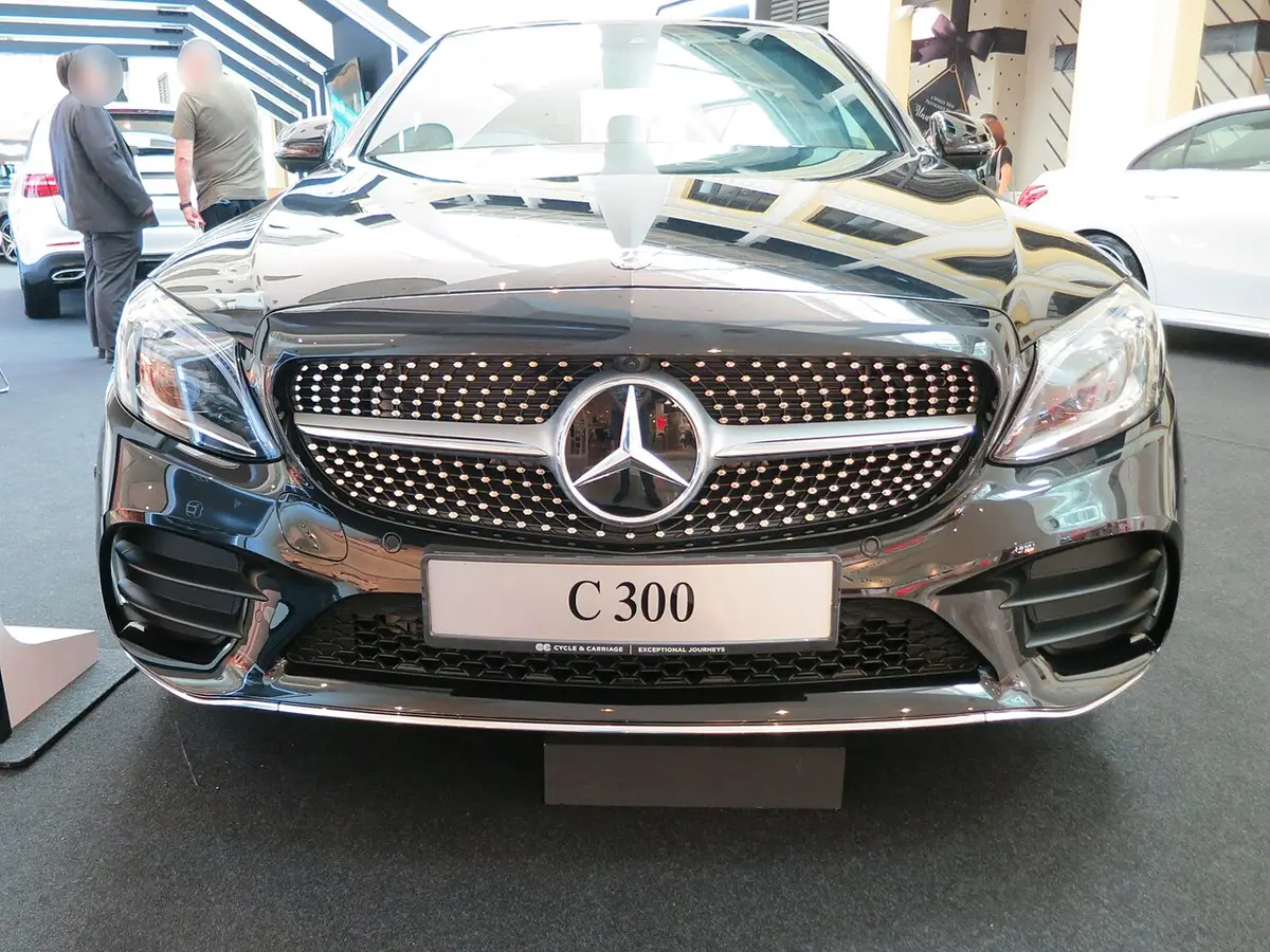 2017 Mercedes-Benz C300