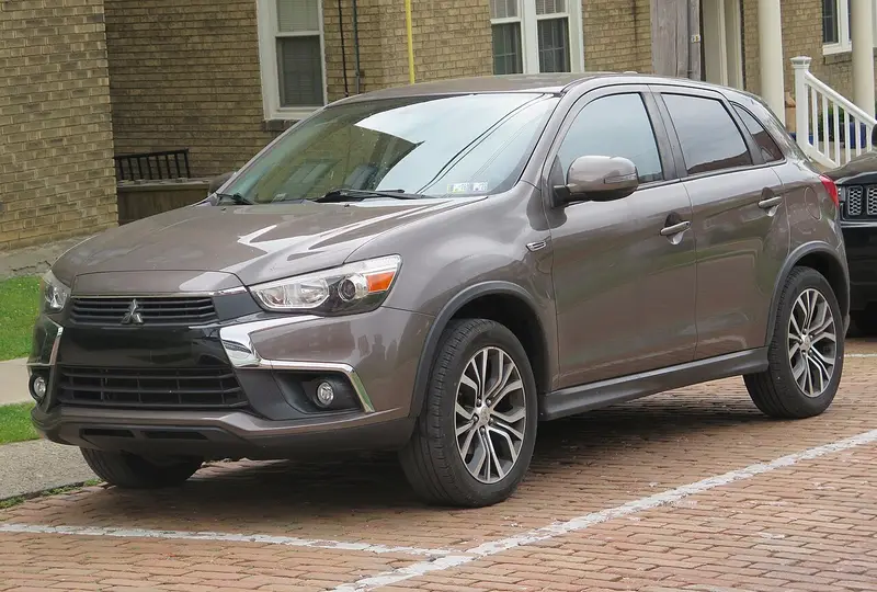 Mitsubishi Outlander Sport First generation (pre, 2020 facelift)