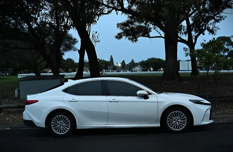 Toyota Camry Hybrid Ninth generation (XV80)