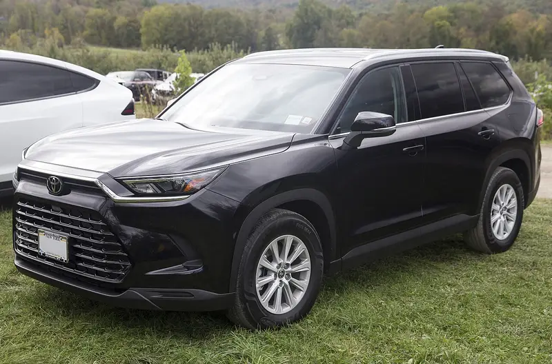 Toyota Grand Highlander First generation (AS10)